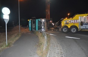 Polizeiinspektion Northeim: POL-NOM: Verkehrsunfall im Sudheimer Kreisel - Bilder im Anhang