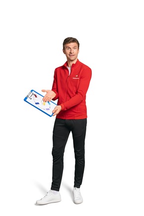 Spielwarenmesse Nürnberg: Thomas Müller wird Trainer für mehr LEGO® Kreativität