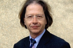Asklepios Kliniken GmbH & Co. KGaA: Dr. Heinzpeter Moecke leitet Konzernbereich Medizin & Wissenschaft /  Hamburger Aufsichtsratsmitglied bleibt Leiter des Instituts für Notfallmedizin