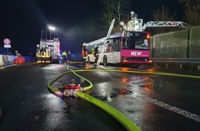 Feuerwehr Essen: FW-E: Busbrand - keine verletzten Personen