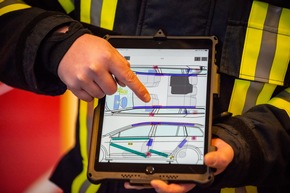 FW Finnentrop: Feuerwehr nutzt ab sofort Tablet-PC im Einsatz