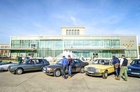 Messe Berlin GmbH: "Concours de Nonchalance" - Junge Fahrer mit alten Klassikern gesucht