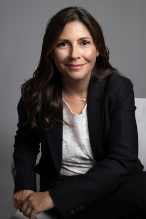 Communiqué de presse - Des étapes décisives franchies et le renforcement de ses Conseils de fondation et scientifique : UniDistance Suisse est fière de son succès