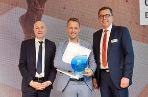 Bette GmbH & Co. KG: Bette mit ZVSHK-Award "Badkomfort für Generationen" prämiert