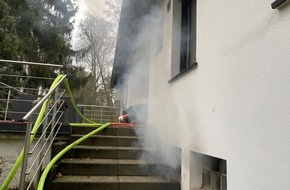 Feuerwehr Mülheim an der Ruhr: FW-MH: Brennender Wäschetrockner sorgt für Einsatz der Berufsfeuerwehr Mülheim an der Ruhr!