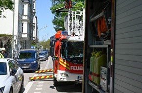Feuerwehr M&uuml;nchen: FW-M: Brandmeldeanlage meldet Dachstuhlbrand (Schwabing)