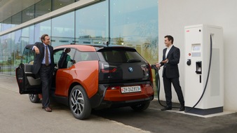 Alphabet Fuhrparkmanagement (Schweiz) AG: Alphabet und Alpiq E-Mobility «elektrisieren» gemeinsam (BILD/DOKUMENT)