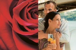 A-ROSA Flussschiff GmbH: Sterne auf der Donau oder Schmidts TIVOLI an Bord: Der neue A-ROSA Katalog "Kreuzfahrten auf Flüssen 2008" ist da