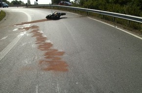 Polizeidirektion Neustadt/Weinstraße: POL-PDNW: Unfall mit lebensgefährlich verletztem Motorradfahrer