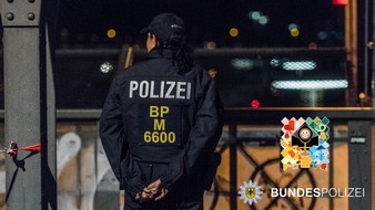 Bundespolizeidirektion München: Bundespolizeidirektion München: Vorfall am Haltepunkt Hackerbrücke / Knall und Funkenflug