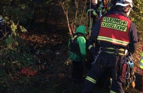 Feuerwehr Erkrath: FW-Erkrath: Kind aus Baum gerettet