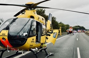 FFW Gemeinde Schwalmtal: FFW Schwalmtal: Gemeinsame Pressemitteilung der Feuerwehren Schwalmtal und M&ouml;nchengladbach: Zwei Rettungshubschrauber nach Verkehrsunfall auf der BAB 52 im Einsatz - Feuerwehren befreien zwei Personen aus Pkw