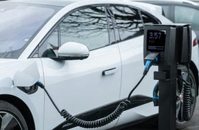 Bundesverband Betriebliche Mobilität e.V.: Verbände für „Durchleitungsmodell“ als Schlüssel für fairen und wettbewerblichen Fahrstrommarkt