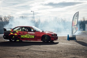 Fahrspa&szlig; zur Automobilmesse Erfurt dank Drifttaxi und Offroad-Parcours