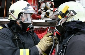 Feuerwehr Witten: FW Witten: Feuer im 5. Geschoß, schnelles Eingreifen der Bewohner verhindert Schlimmeres