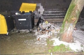 Polizei Mettmann: POL-ME: Mehrere Müllcontainer brannten - die Polizei ermittelt - Monheim - 2312071