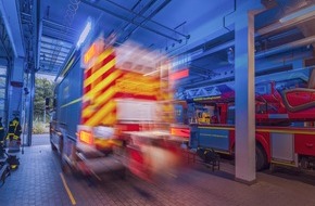 Feuerwehr Recklinghausen: FW-RE: Frontalunfall - vier verletzte Personen