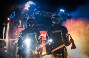 FFW Gemeinde Schwalmtal: FFW Schwalmtal: Strohballenbrand löst erneut Feuerwehreinsatz aus