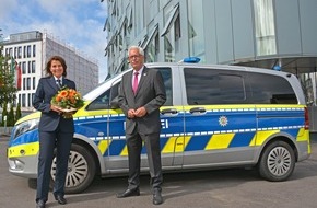 Polizei Mettmann: POL-ME: Die Kreispolizeibehörde Mettmann hat eine neue Abteilungsleiterin: Leitende Polizeidirektorin Ursula Holz offiziell vorgestellt - Kreis Mettmann - 2007097