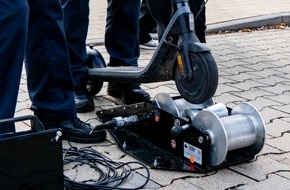 Polizeipr&auml;sidium Mittelhessen - Pressestelle: Mittelhessen: Umfangreiche Kontrollen von E-Scooter - Polizei ahndet Verst&ouml;&szlig;e, kl&auml;rt auf und gibt Tipps