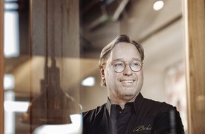 Arnold André GmbH: Genuss-Botschafter Thomas Bühner lädt zum zweiten CARLOS ANDRÉ Chef’s Table
