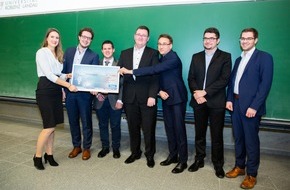 Debeka Versicherungsgruppe: Presse-Information: Debeka verleiht Innovationspreis an zwei Projektteams der Universität