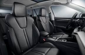 Skoda Auto Deutschland GmbH: Garantiert rückengesund: Ergo-Komfortsitze im neuen SKODA OCTAVIA verfügen über AGR-Gütesiegel