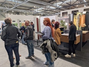 Impulsgeberin der SHK-Branche: BAD DIREKT feiert 10-j&auml;hriges Jubil&auml;um