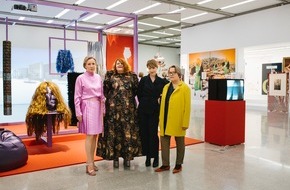 MUMOK - Museum für moderne Kunst: mumok Ausstellungen von Jakob Lena Knebl und Hannah Black gestern erfolgreich eröffnet - BILD