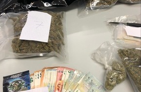 Polizei Bonn: POL-BN: Bad Godesberg: Polizei stellt Marihuana und Bargeld bei Wohnungsdurchsuchung sicher