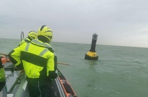 Bundespolizeiinspektion See Cuxhaven: BPOL-CUX: Bundespolizei See sichert Schifffahrtshindernis vor Helgoland