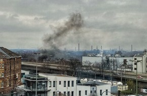 Feuerwehr Essen: FW-E: Starke Rauchentwicklung über Essener Ostviertel - Herzogbrücke betroffen