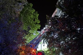Feuerwehr Essen: FW-E: Küchenbrand in Mehrfamilienhaus - Wohnung unbewohnbar
