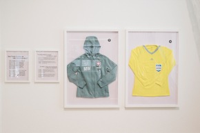 Dressed to Win. Women, Football &amp; Textiles - Sonderausstellung im Textilmuseum eröffnet