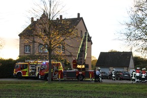 FW-WRN: Feuer_3 - Brand im Schlafzimmer