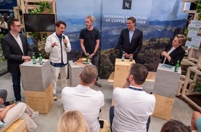Nespresso Deutschland GmbH: Teamwork für die Rettung des Kaffees / Nespresso und Partner diskutierten auf dem GREENTECH FESTIVAL 2023 über die Zukunft des Kaffeeanbaus