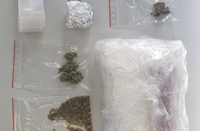 Polizeipräsidium Nordhessen - Kassel: POL-KS: Bei Vollstreckung von Haftbefehl: Drogengeruch aus Wohnung führt zum Fund von 1,5 Kilo Amphetaminen im Kühlschrank