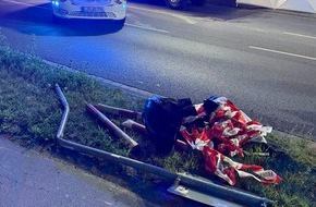 Feuerwehr Detmold: FW-DT: Alleinunfall - Eine Person verstorben