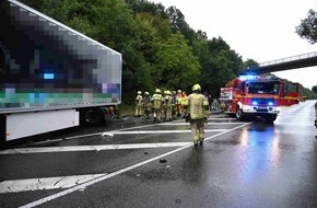 Feuerwehr Pulheim: FW Pulheim: Tödlicher Verkehrsunfall auf der B59