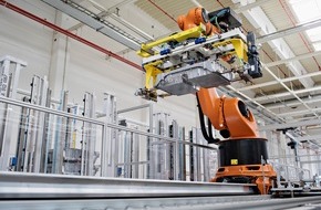 Skoda Auto Deutschland GmbH: SKODA AUTO startet Komponentenfertigung für Elektrofahrzeuge des Volkswagen Konzerns (FOTO)