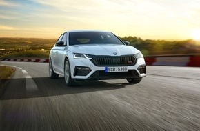 Skoda Auto Deutschland GmbH: SKODA elektrifiziert sein sportliches Topmodell: OCTAVIA RS iV mit Plug-in-Hybridantrieb bestellbar