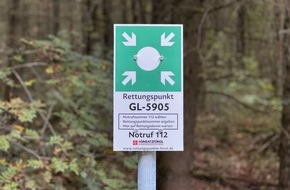 Feuerwehr Bergisch Gladbach: FW-GL: Schnellere Hilfe im Wald: Feuerwehr Bergisch Gladbach installiert 30 Waldrettungspunkte