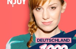 NDR Norddeutscher Rundfunk: "Elon Musk mit dem Känguru an einen Tisch setzen" - Bestsellerautor Marc-Uwe Kling zu Gast im Podcast "Deutschland3000" mit Eva Schulz