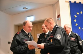 Freiwillige Feuerwehr Menden: FW Menden: Jahresdienstbesprechung des Löschzug Menden-Mitte