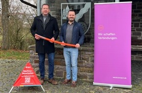 Westconnect GmbH: Glasfaserausbau in Bodenbach: Leistungsstarkes Internet mit Glasfaser bis ins Geb&auml;ude f&uuml;r Anwohnende und Betriebe