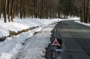 Kreispolizeibehörde Olpe: POL-OE: Hinweise nach Verkehrsunfallflucht in Drolshagen gesucht