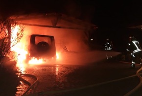 FW L&uuml;chow-Dannenberg: +++ Einsatzreiche Silvesternacht f&uuml;r die Feuerwehren in L&uuml;chow-Dannenberg +++ Wohnh&auml;user in Gefahr +++ Wohnhaus in Zernien unbewohnbar +++ Feuerwehr bis in die Mittagsstunden im Einsatz +++