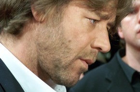 TELE 5: Porsche, BMW oder Mercedes machen Russell Crowe nicht glücklich