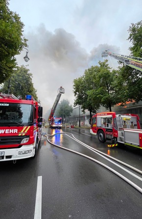 FW-M: Feuerwehr München blickt zurück auf das Jahr 2022