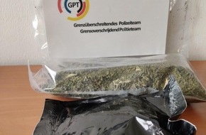 Bundespolizeiinspektion Bad Bentheim: BPOL-BadBentheim: 18-Jähriger schmuggelt Drogen im Rucksack / Deutsch-Niederländisches Polizeiteam erfolgreich